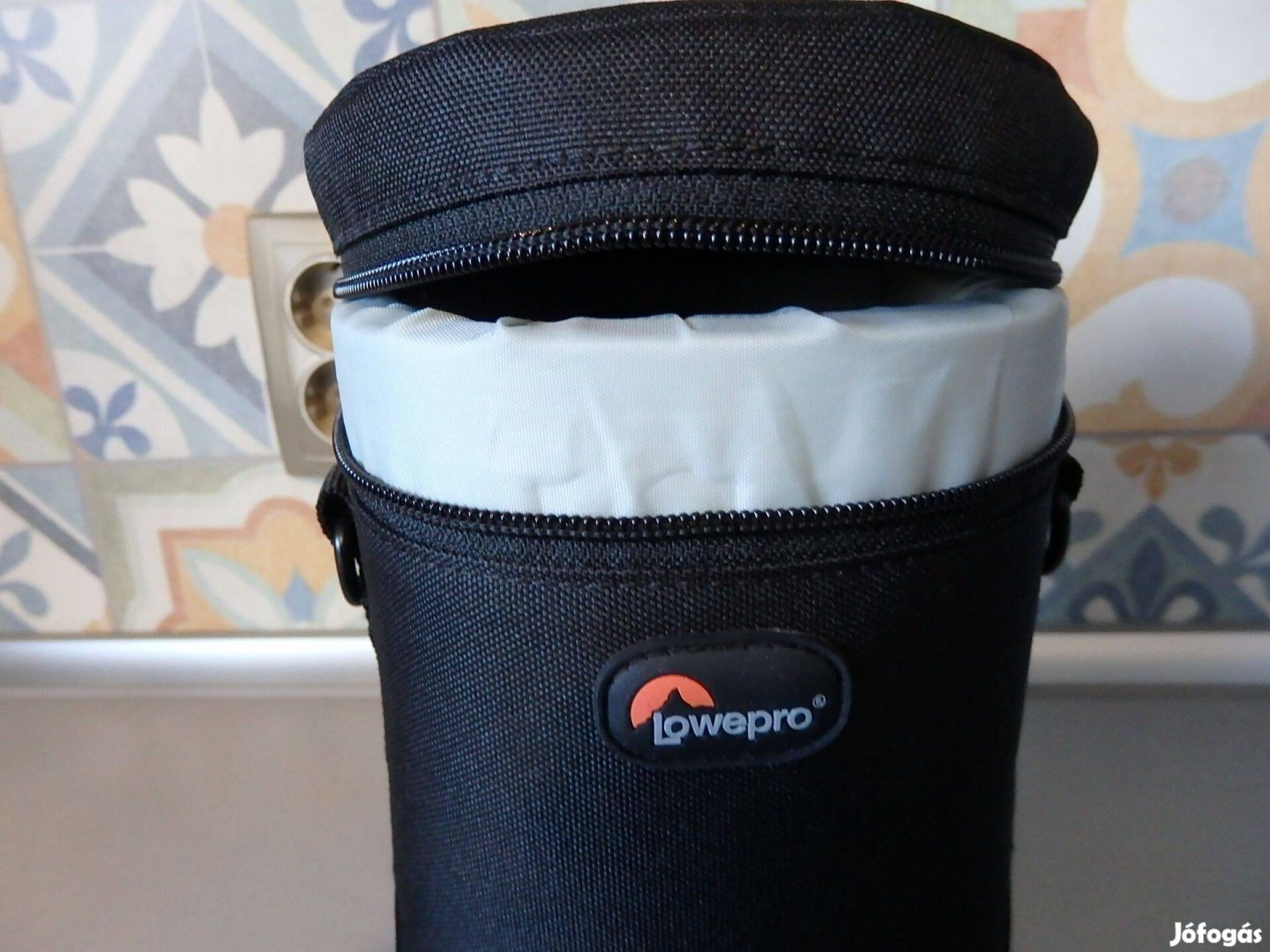 Lowepro objektív tok eladó 11x18 cm teljesen új