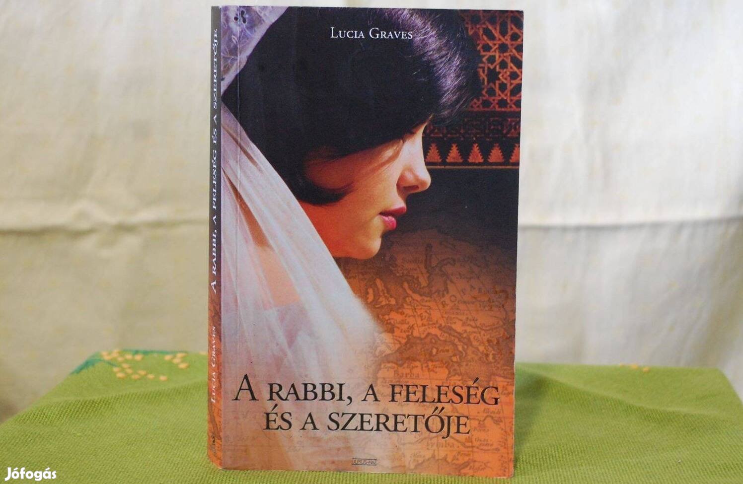 Lucia Graves A rabbi, a feleség és a szeretője