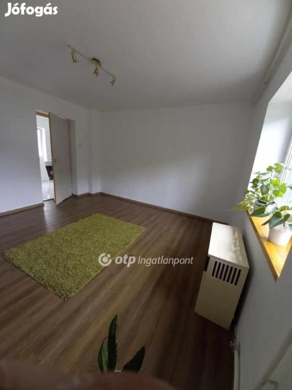 Ludasi eladó 75 nm-es ház