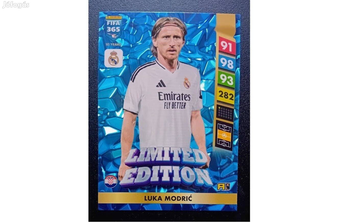 Luka Modric Real Madrid Limited Edition focis kártya Panini FIFA 2025