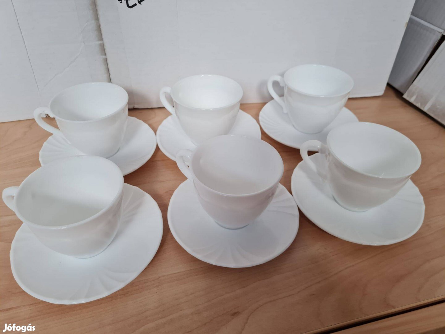 Luminarc 12 részés teáscsésze készlet