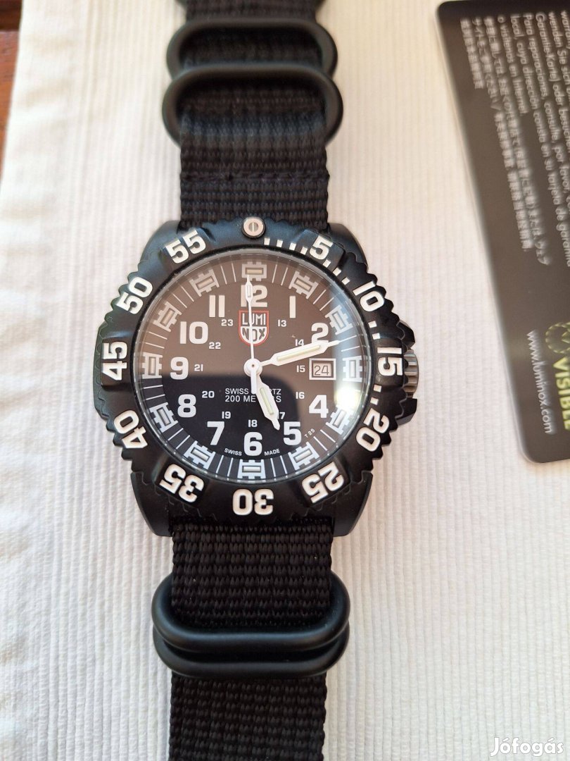 Luminox Navy SEAL Colormark 3051