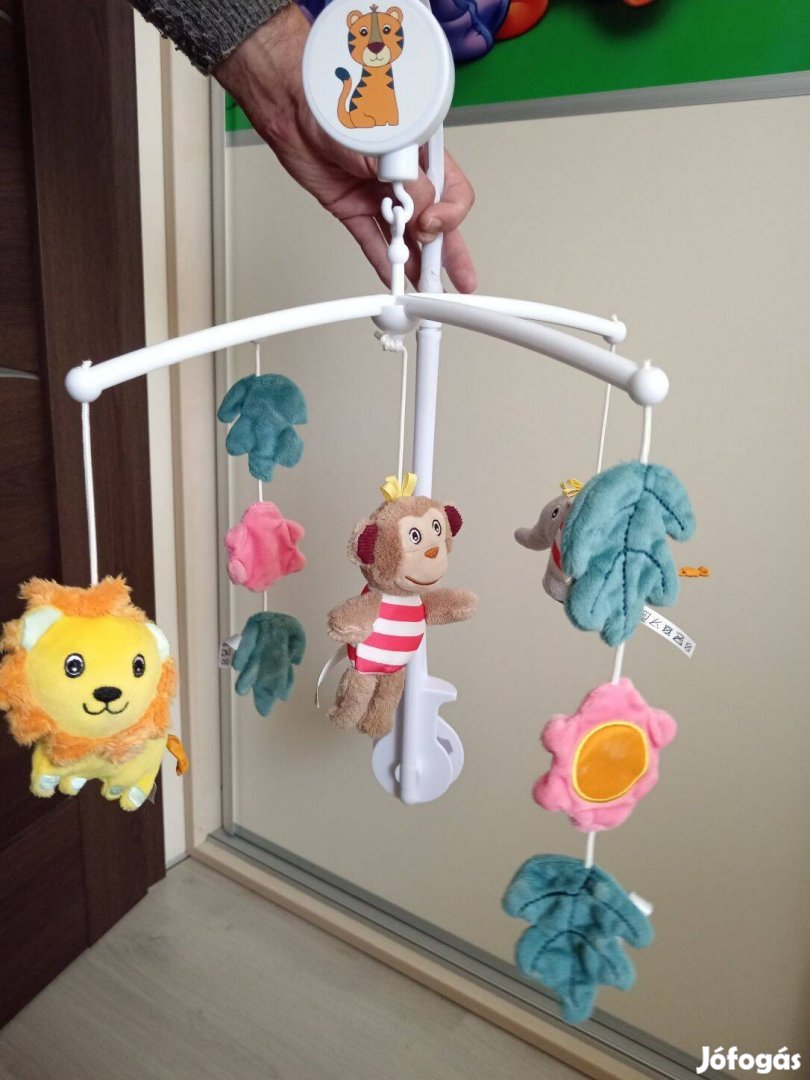 Lupilu forgó körhinta kiságyhoz, 5 extra puha játékkal