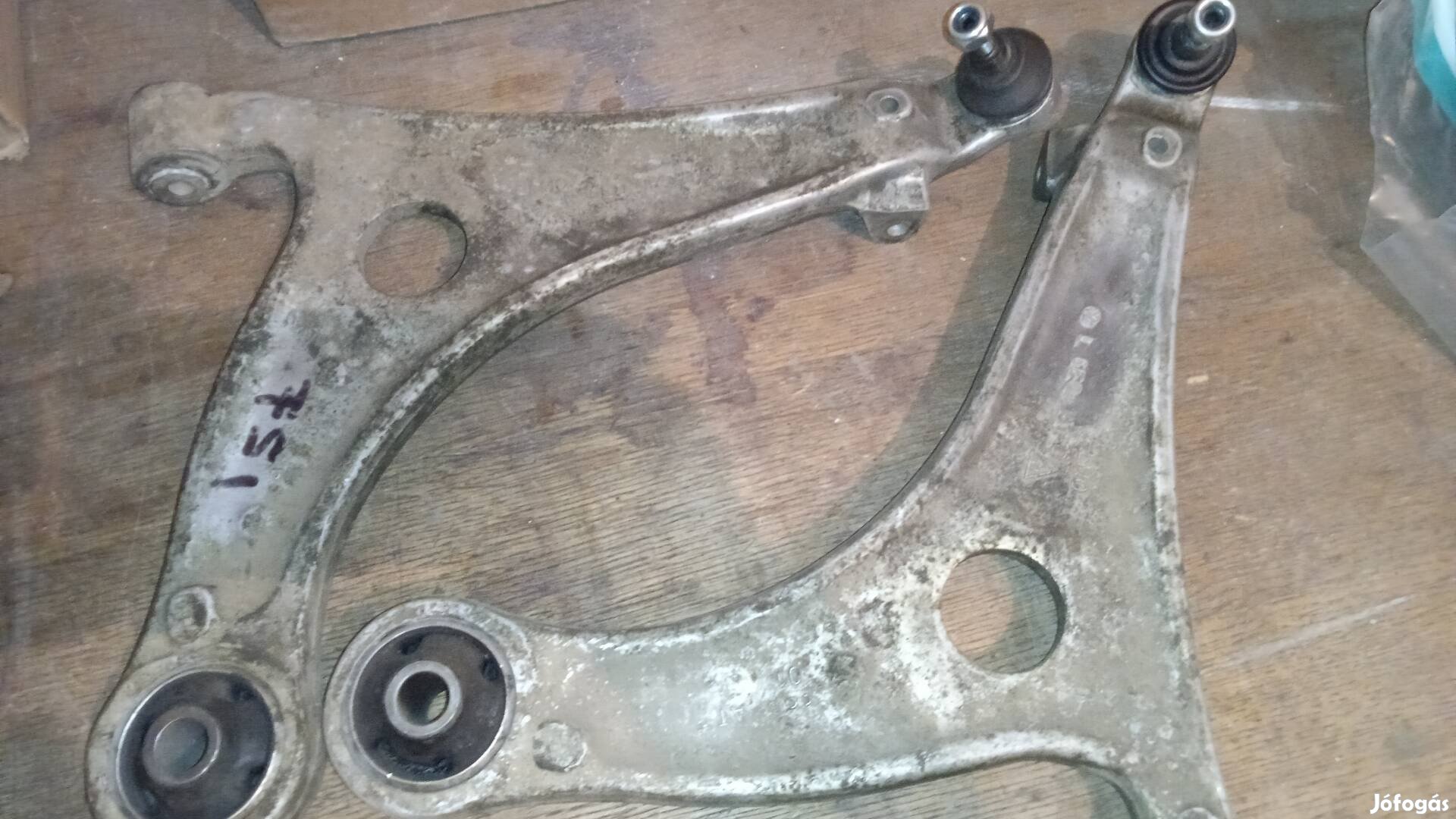 Lupo lengőkar párban