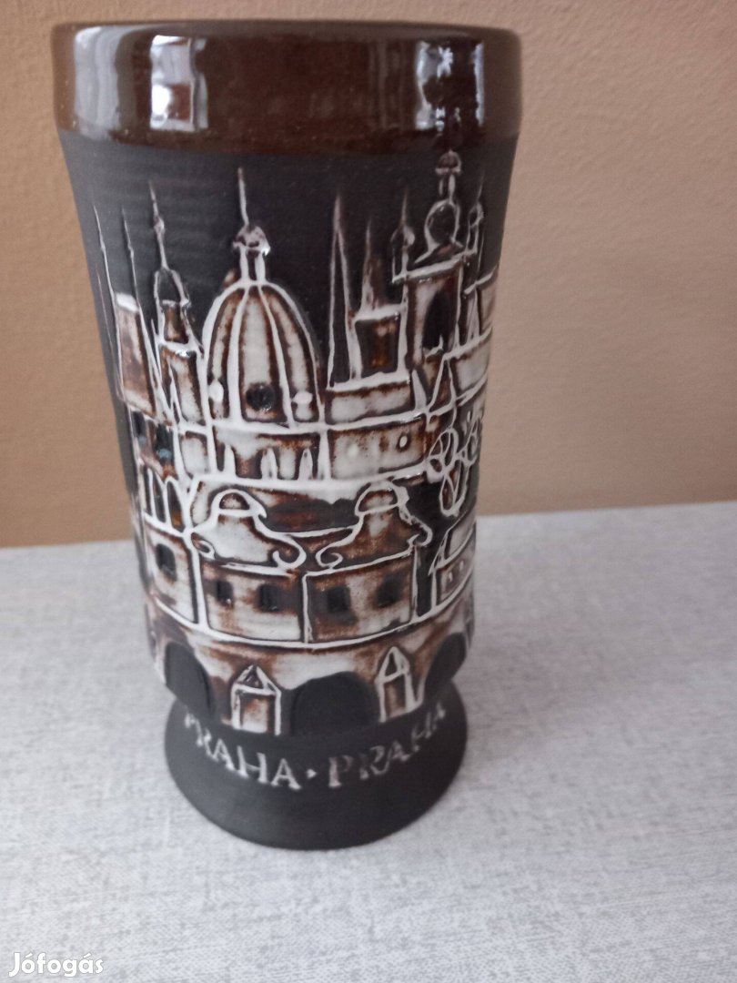 Luria Vilma jelzéssel kerámia sörös korsó Iparművész