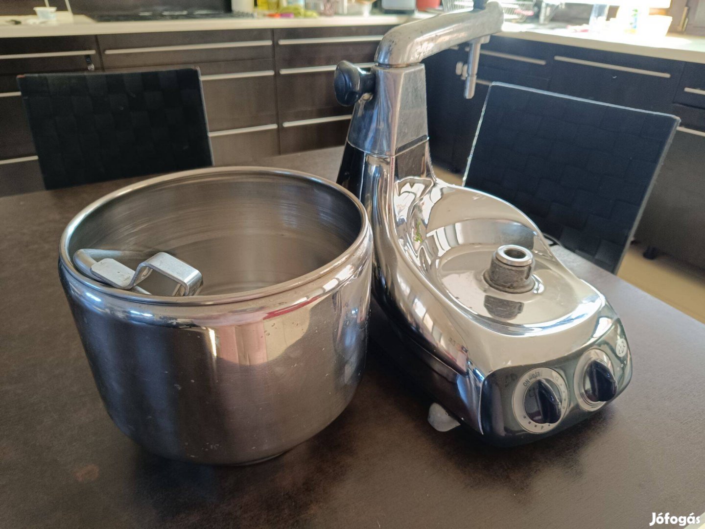 Lux Electrolux Ankarsrum robotgép