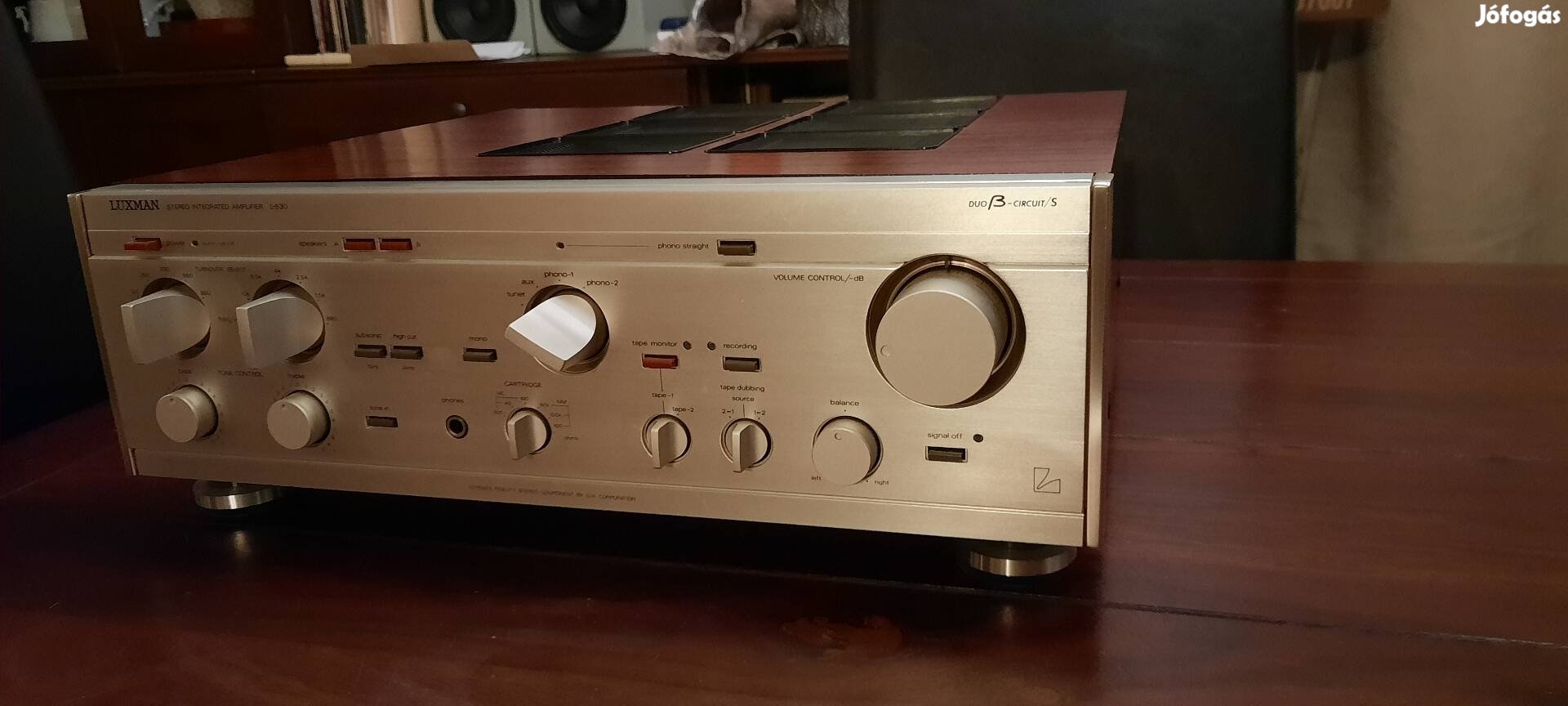 Luxman L 530 A-B osztályos sztereó erősítő