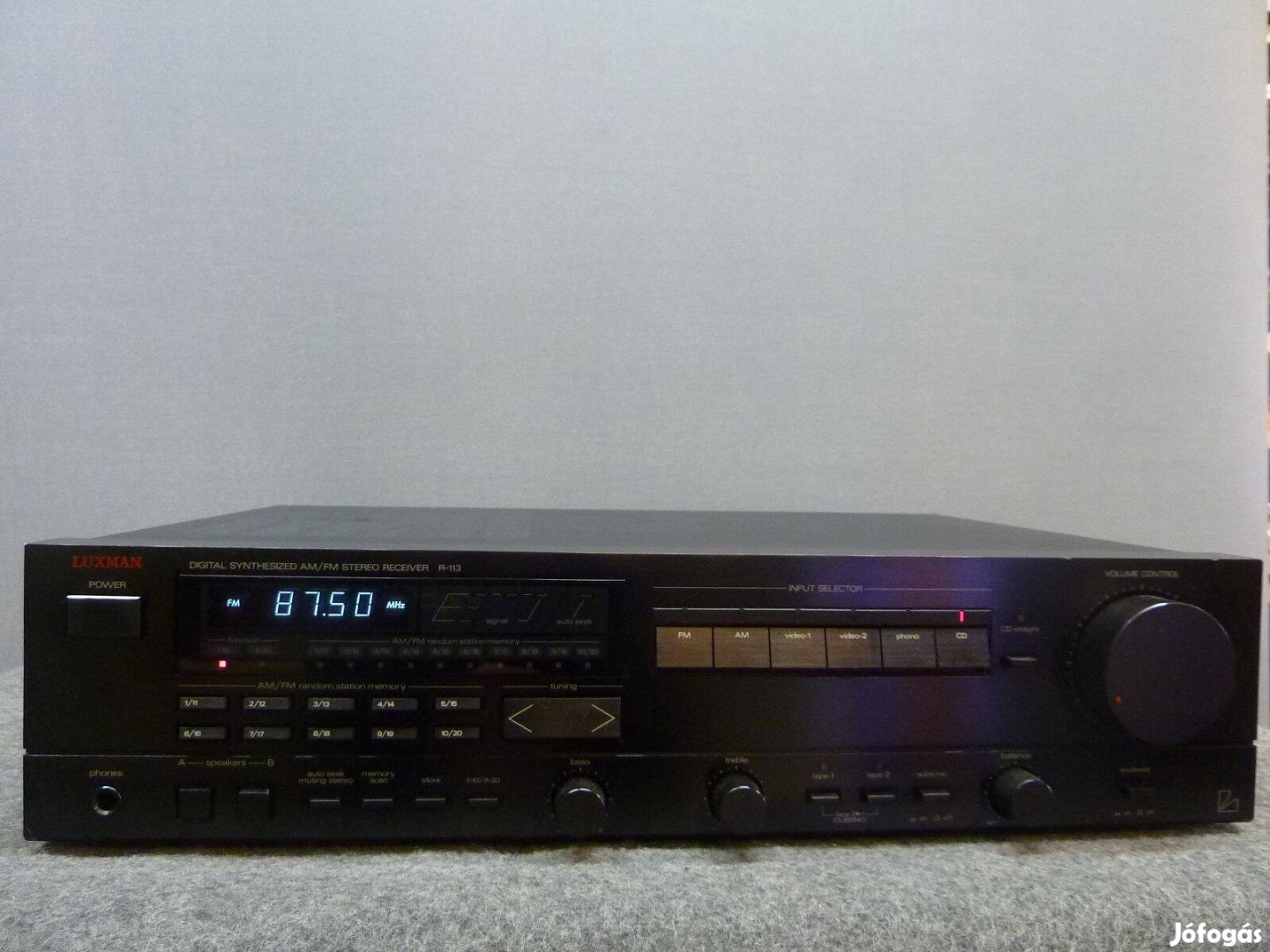 Luxman R 113 receiver