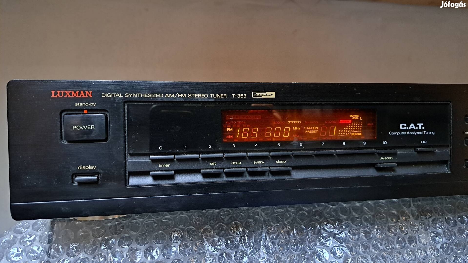 Luxman T-353 rádio tuner