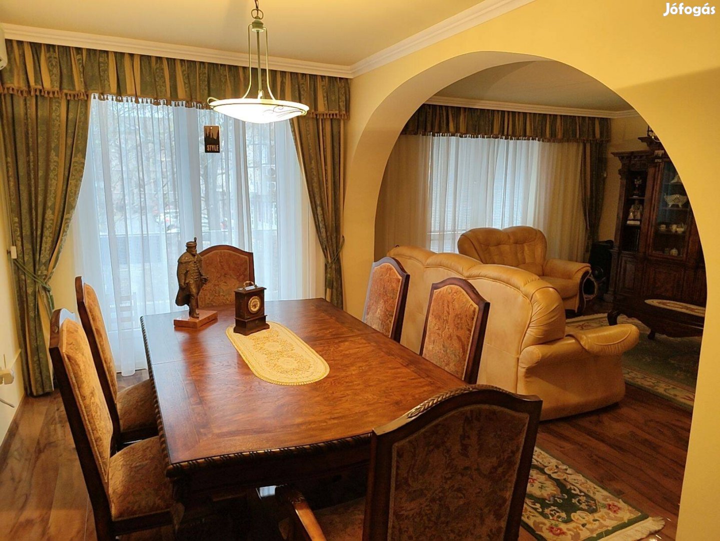 Luxus téglalakás a belváros szívében!