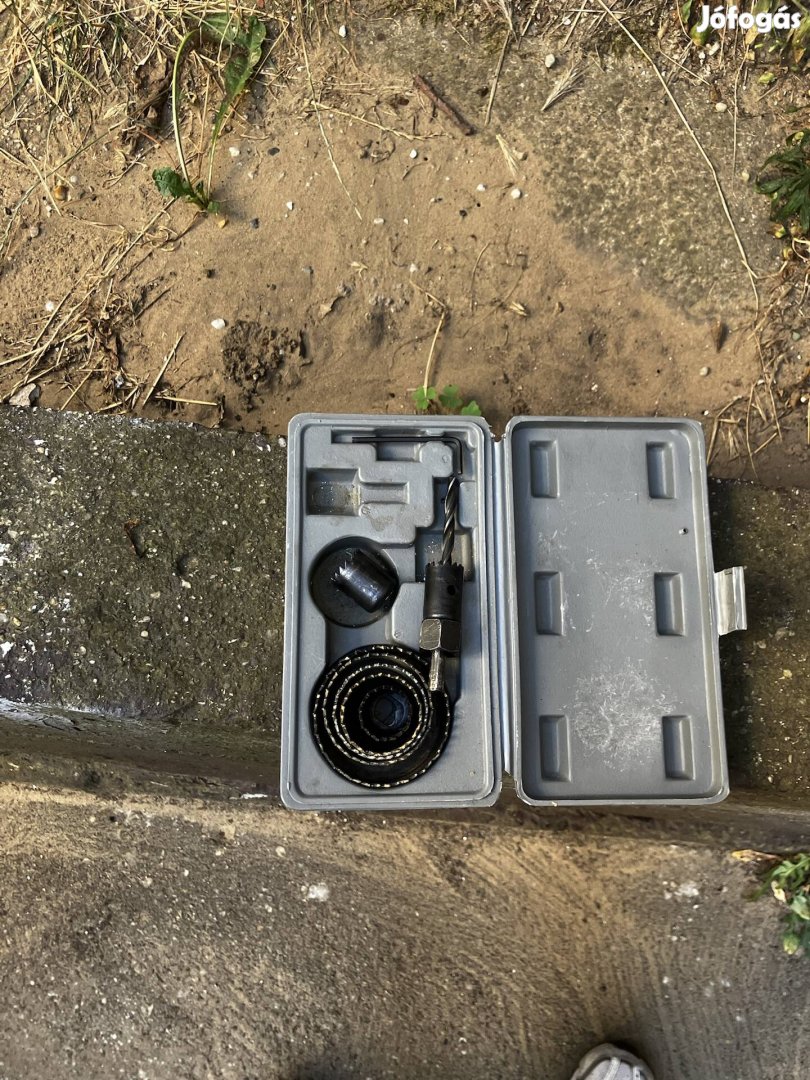 Lyukfúró körkivágó készlet