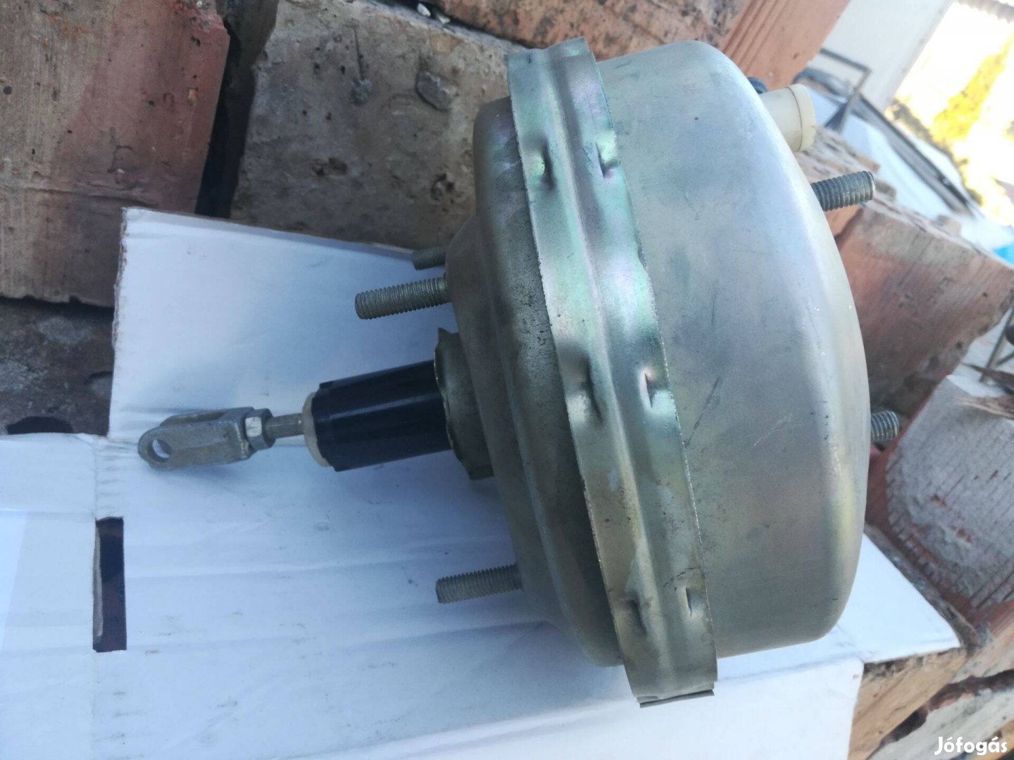 M24 volga veterán fékrásegítő