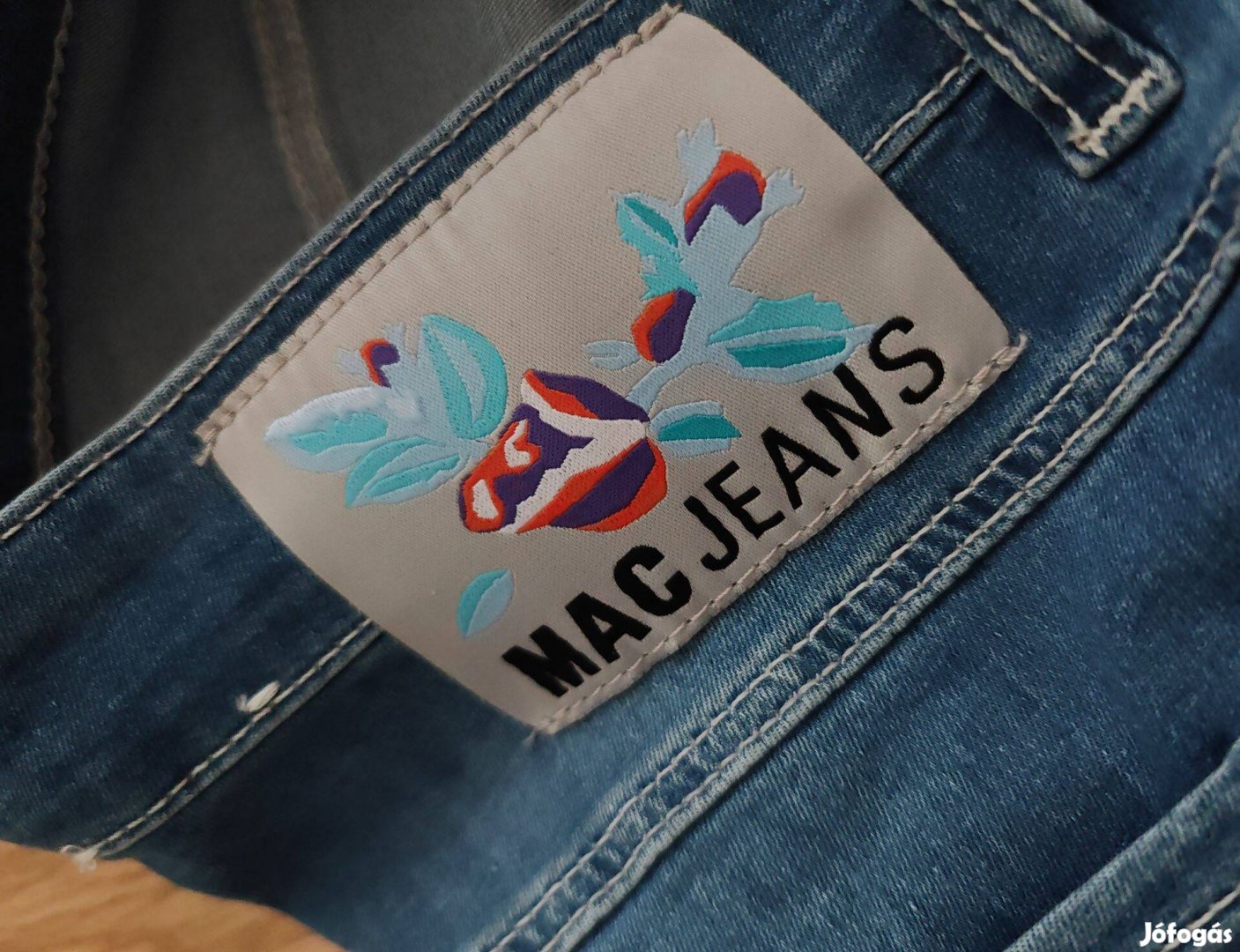 MAC Jeans minőségi 50 ezres női farmer