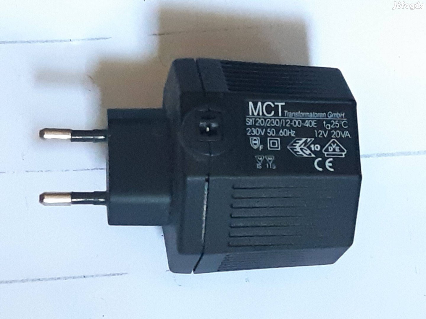 MCT AC adapter 12V 20VA működő