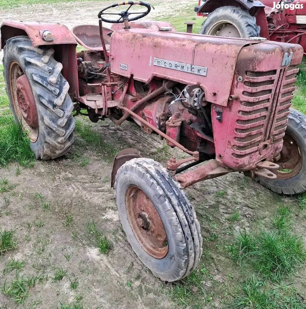 MC cormik kis traktor 
