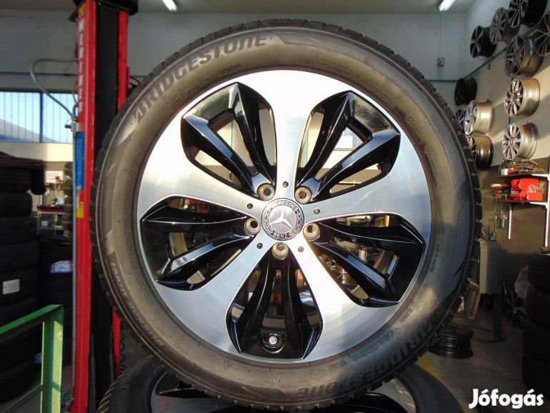 MERCEDES-BENZ GLA-OSZTÁLY 2020- Gumi és felni egyben