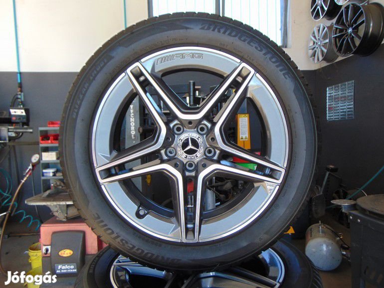 MERCEDES-BENZ GLA-OSZTÁLY (2020-) Gumi és felni egyben