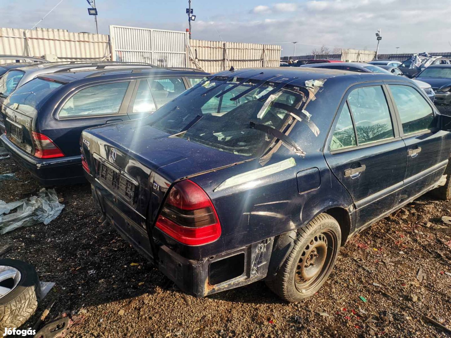 MERCEDES C W202 220 CDI BAL K eladó