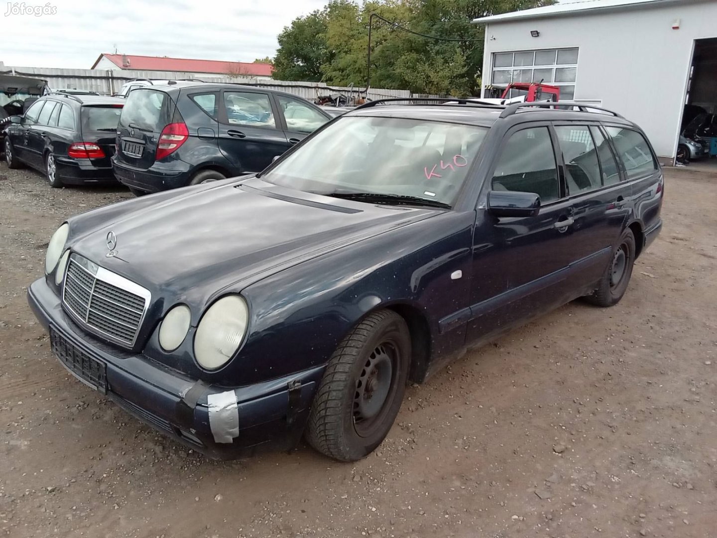 MERCEDES E W210 240 T CLASSIC BAL K, AUT eladó