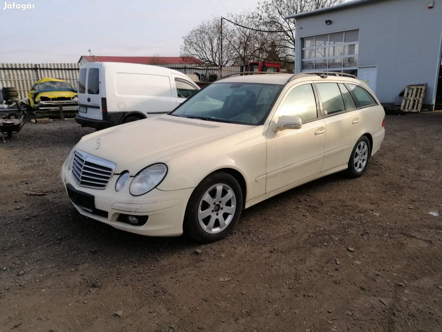 MERCEDES E W211 200 CDI BAL K, AUTOM eladó