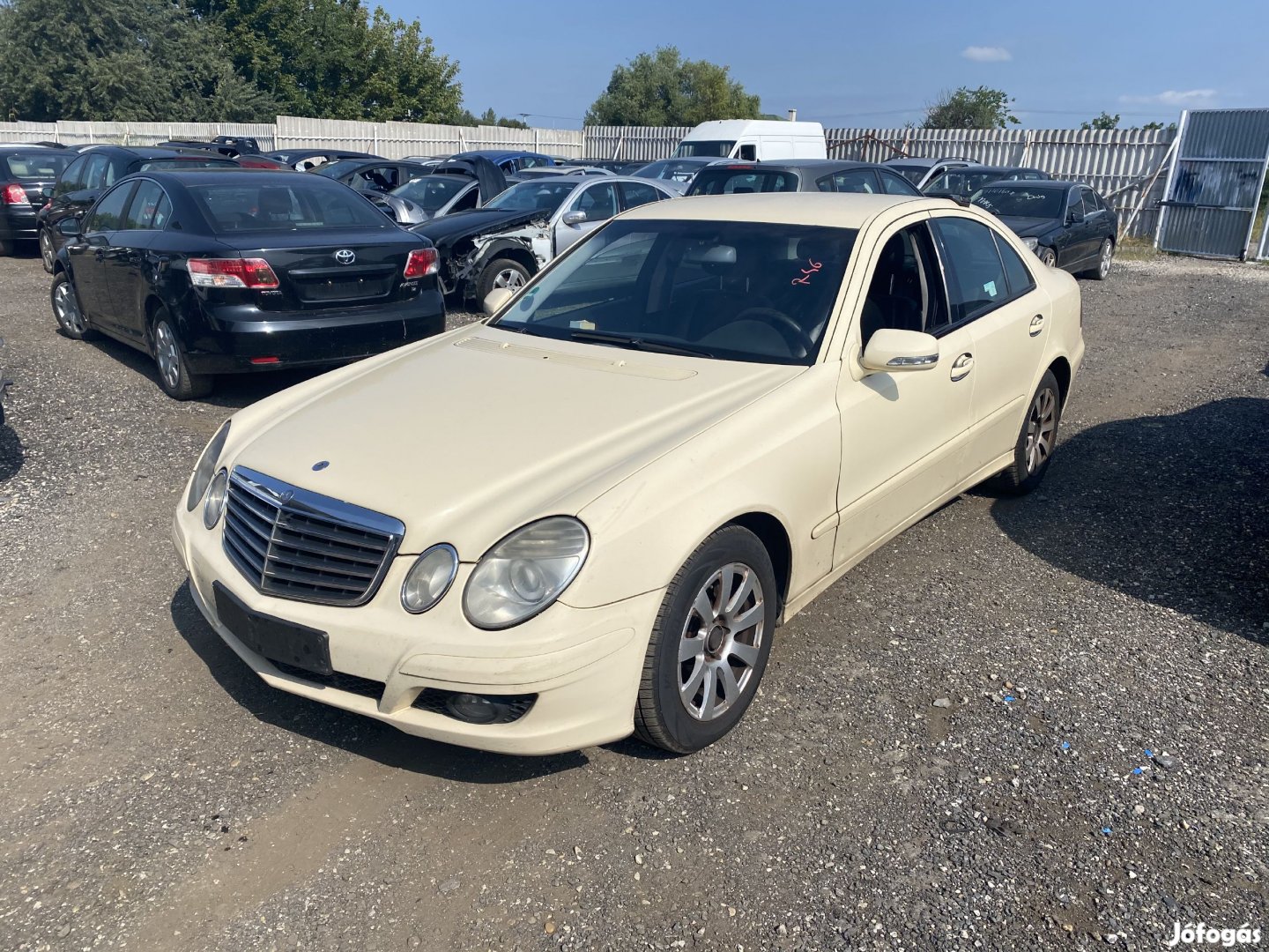 MERCEDES E W211 200 CDI BAL K, AUTOM eladó