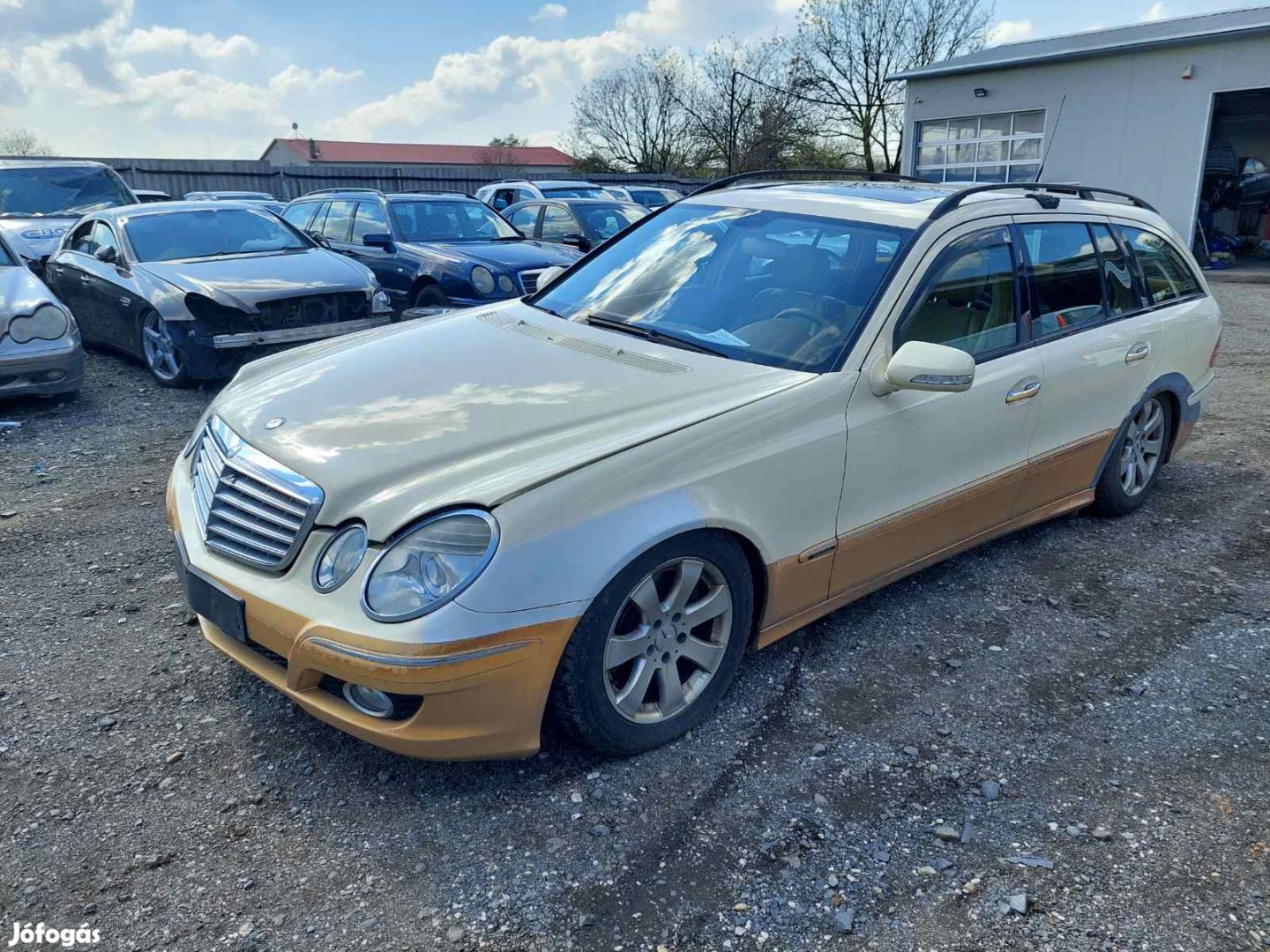 MERCEDES E W211 200 CDI KOMBI BAL K, AUT eladó