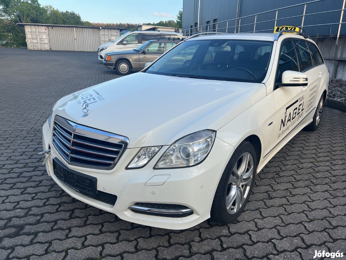 MERCEDES E W212 220 CDI KOMBI BAL K, AUT eladó