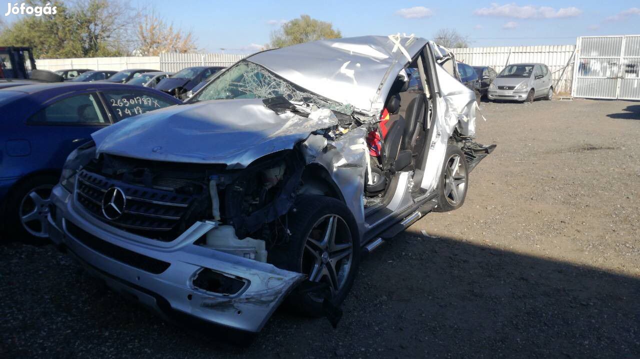 MERCEDES ML W164 320 CDI BAL K, AUTOM eladó