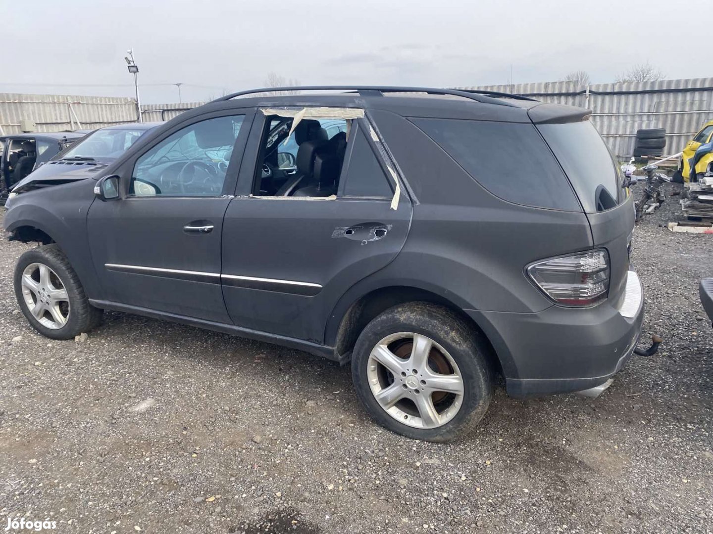 MERCEDES ML W164 320 CDI BAL K, AUTOM eladó