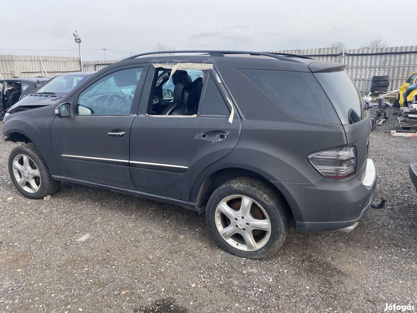 MERCEDES ML W164 320 CDI BAL K, AUTOM eladó