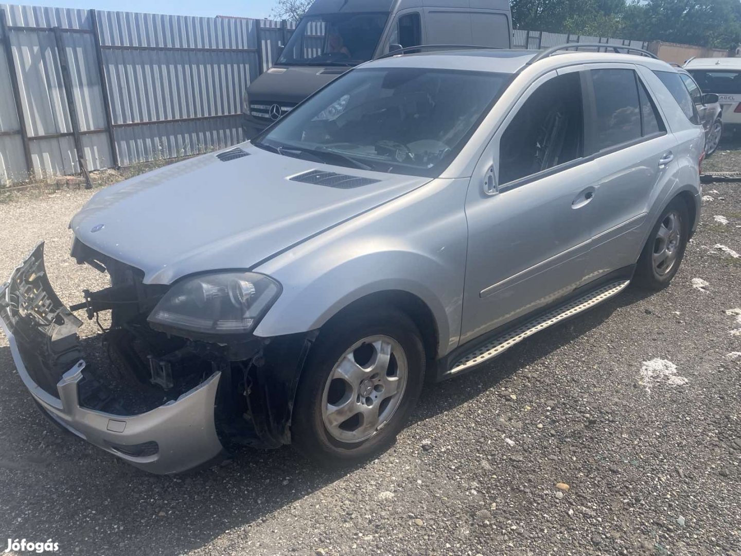 MERCEDES ML W164 350 BENZIN BAL K, AUTOM eladó