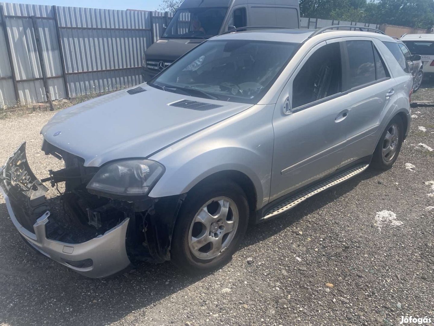 MERCEDES ML W164 350 BENZIN BAL K, AUTOM eladó