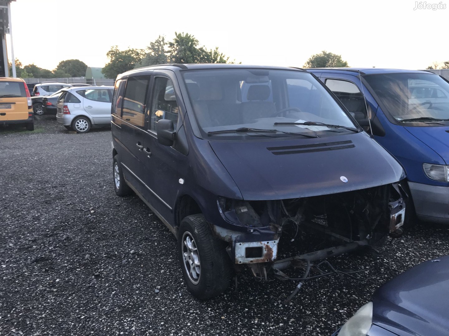 MERCEDES VITO W638 110 CDI BAL K, MANUAL eladó