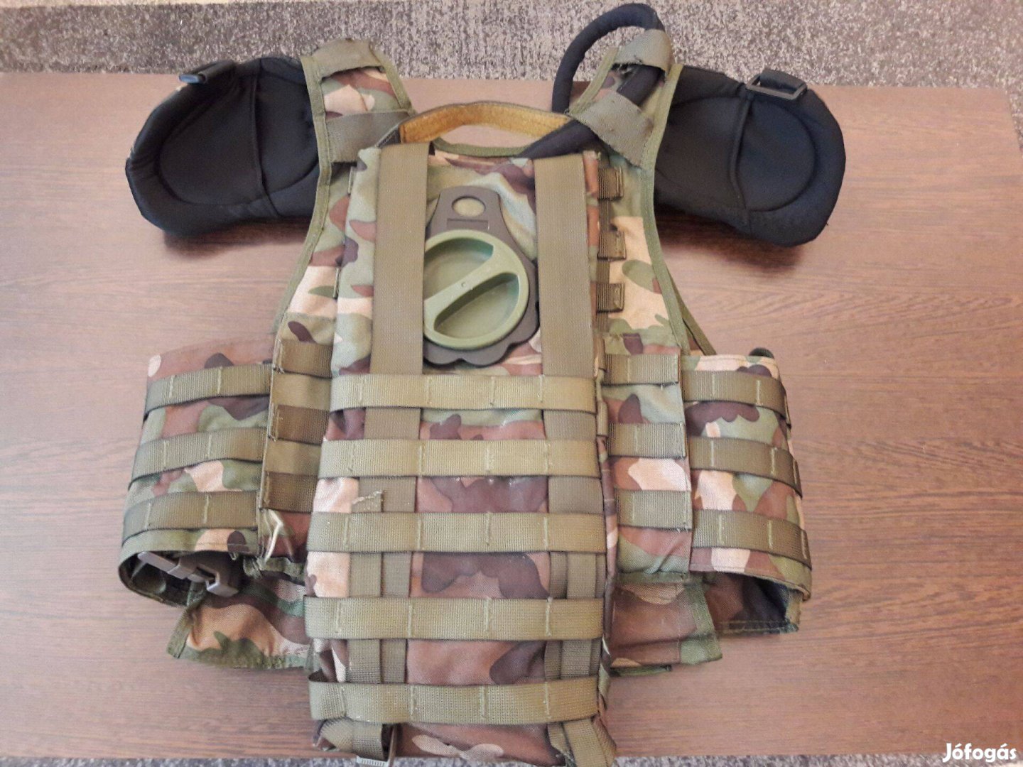 MFH Ranger mellény, taktikai mellény, moduláris, camelback, airsofthoz
