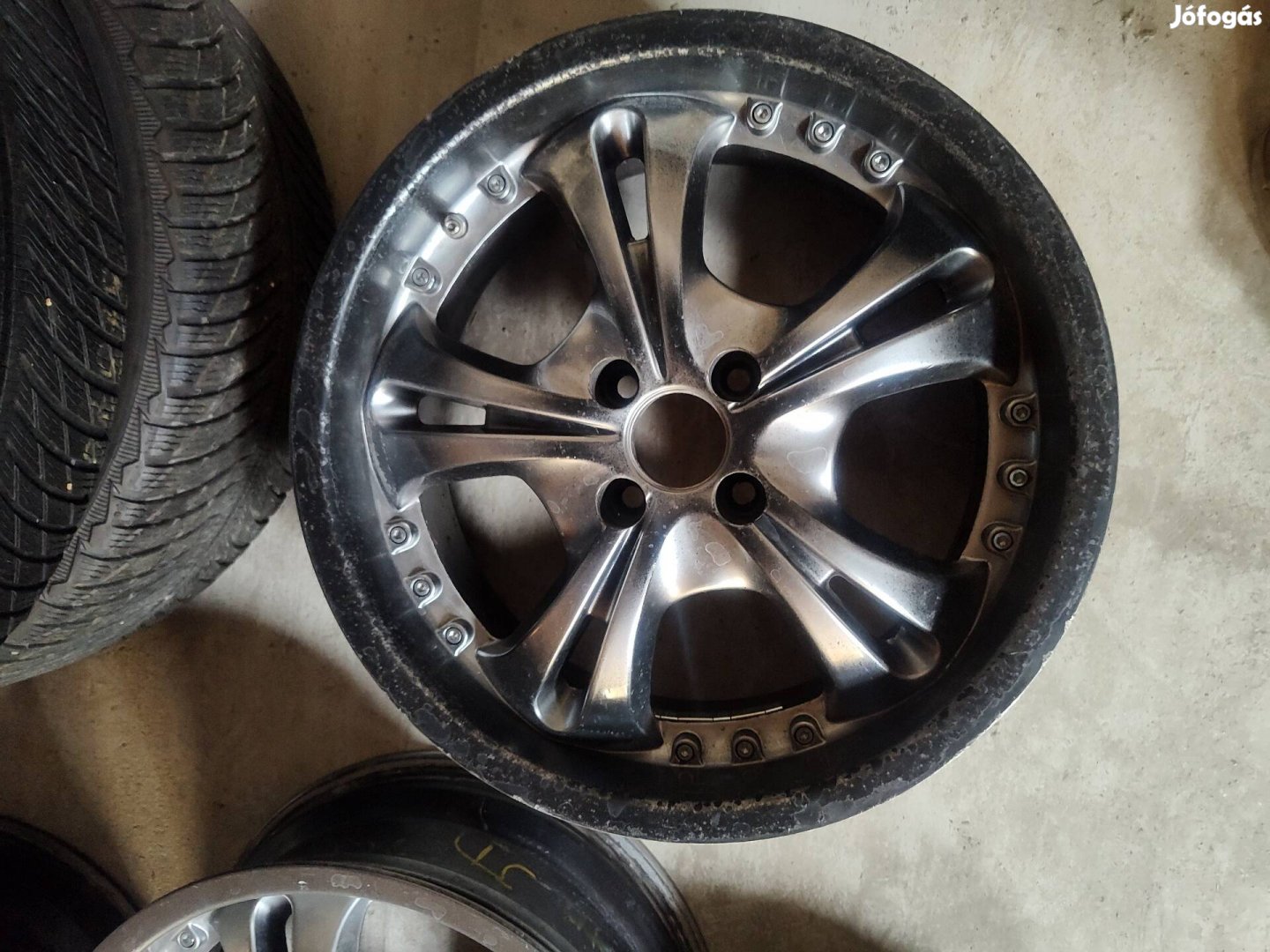 MFW Monte Fiore 47 17" 7J 4x100 felni szett