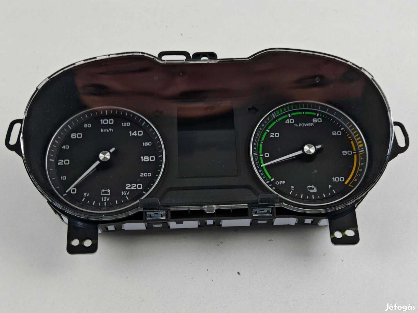MG ZS SUV EV műszer egység (használt) 1081045202 (km-óra)