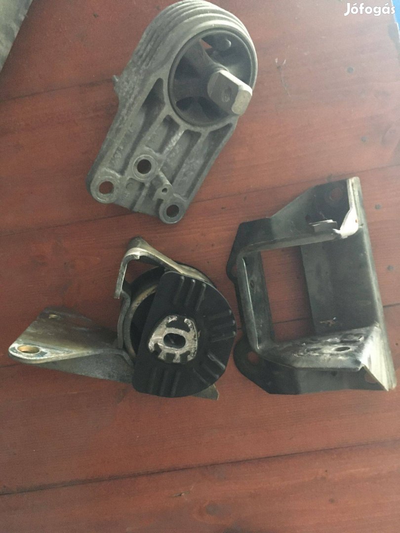 MG ZT Rover 75 2,5 V6 motortartó bakok eladó