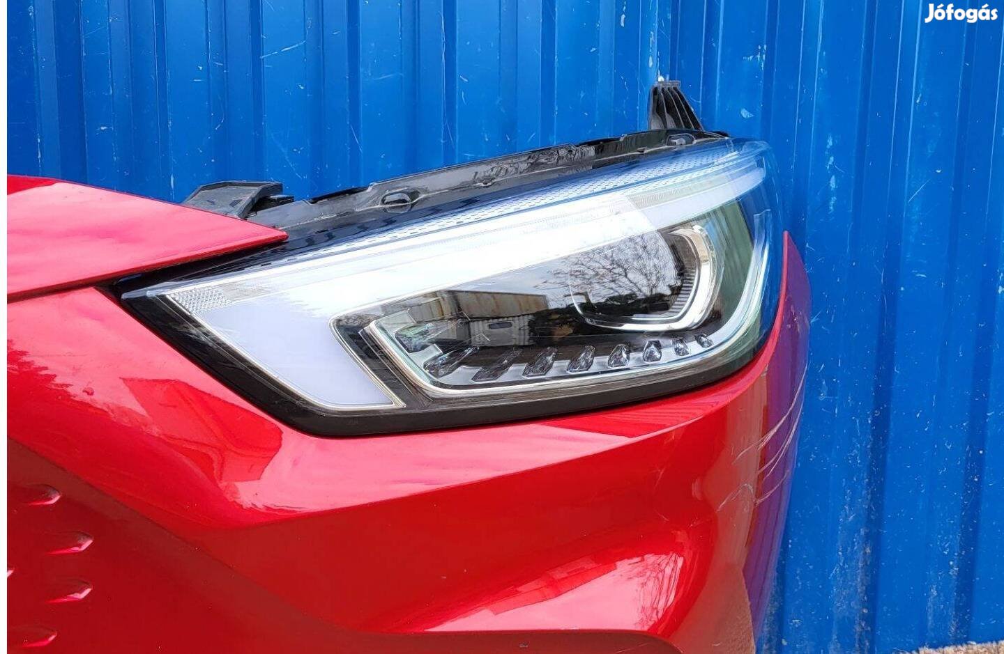 MG Zsev Ezs gyári 15050753 bal LED fényszóró