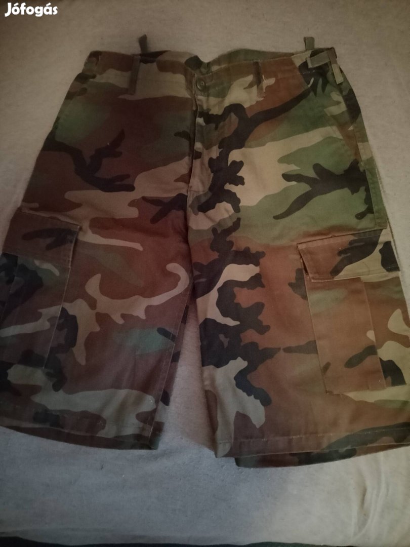 MIL-TEC Terepmintás bermuda nadrág L-es újszerű állapotban.