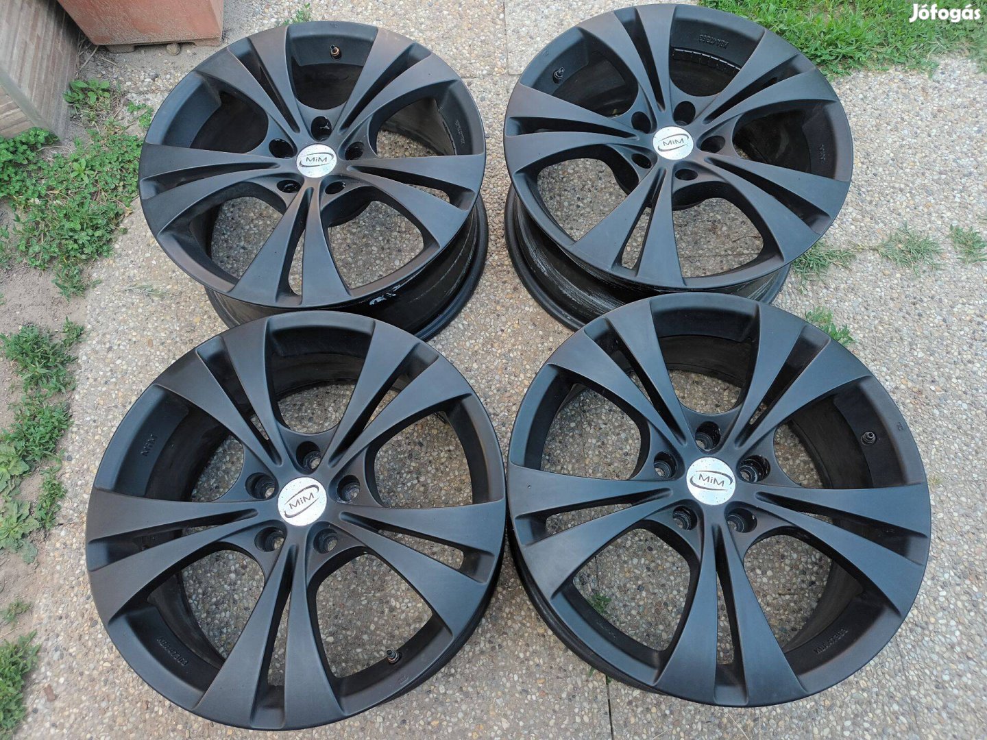 MIM használt alifelni 18col 5x114,3 szép