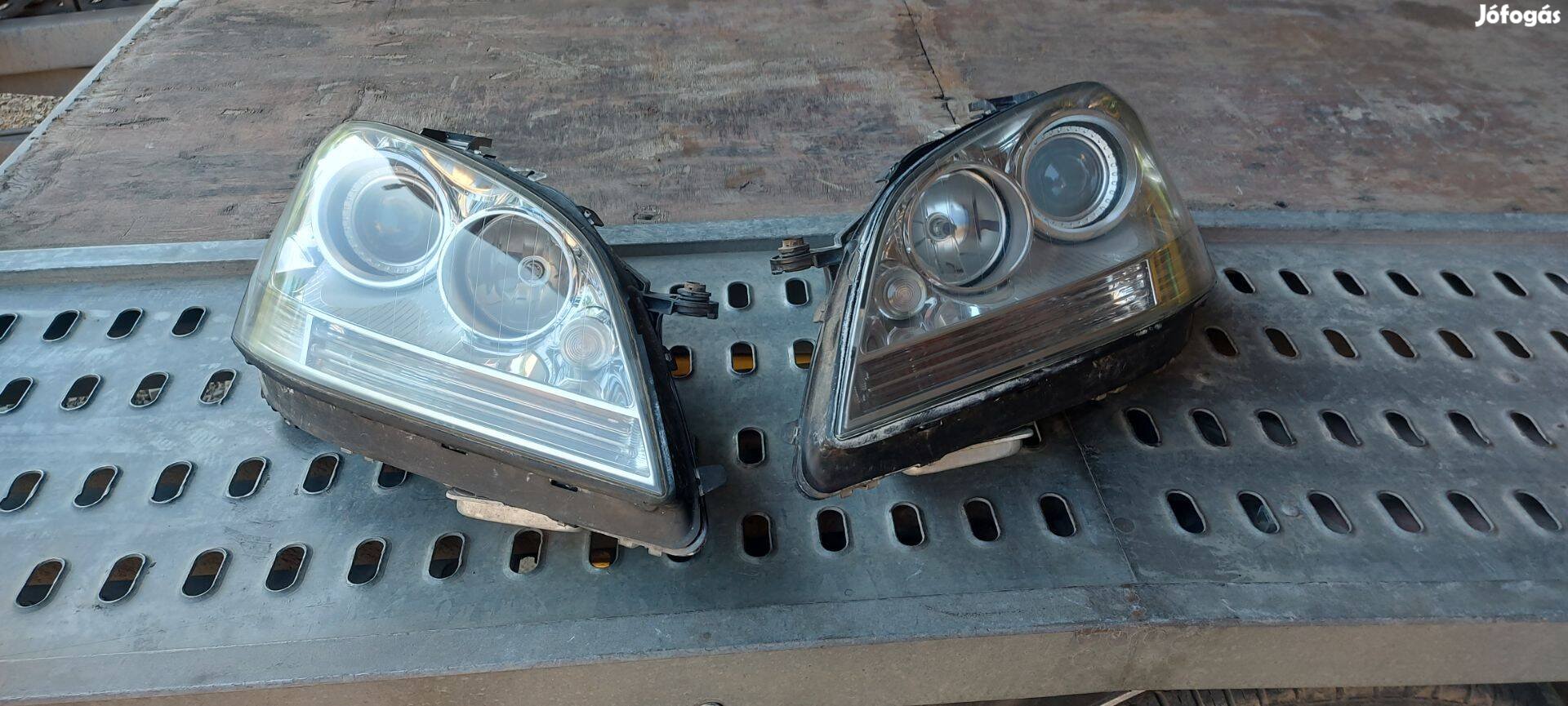 ML Mercedes W164 Xenon lámpa pár 320-420