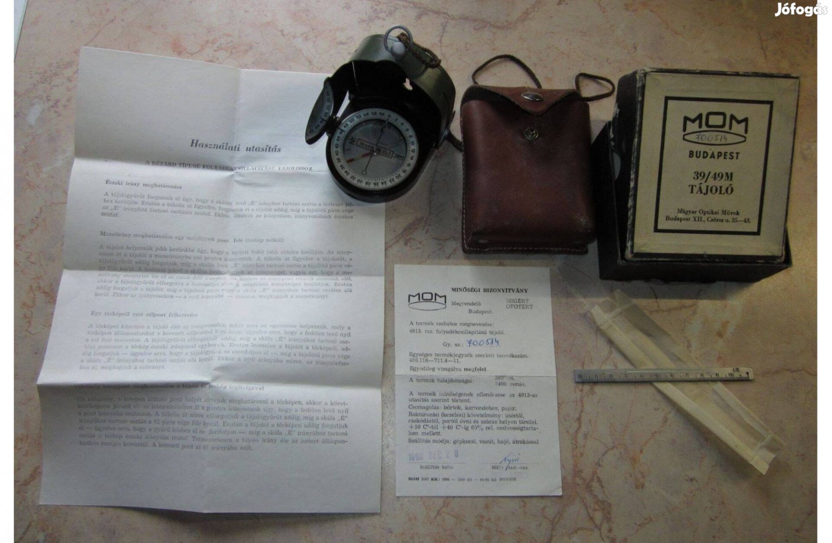 MOM 3949M tájoló dobozában vonalzó használati utasítás