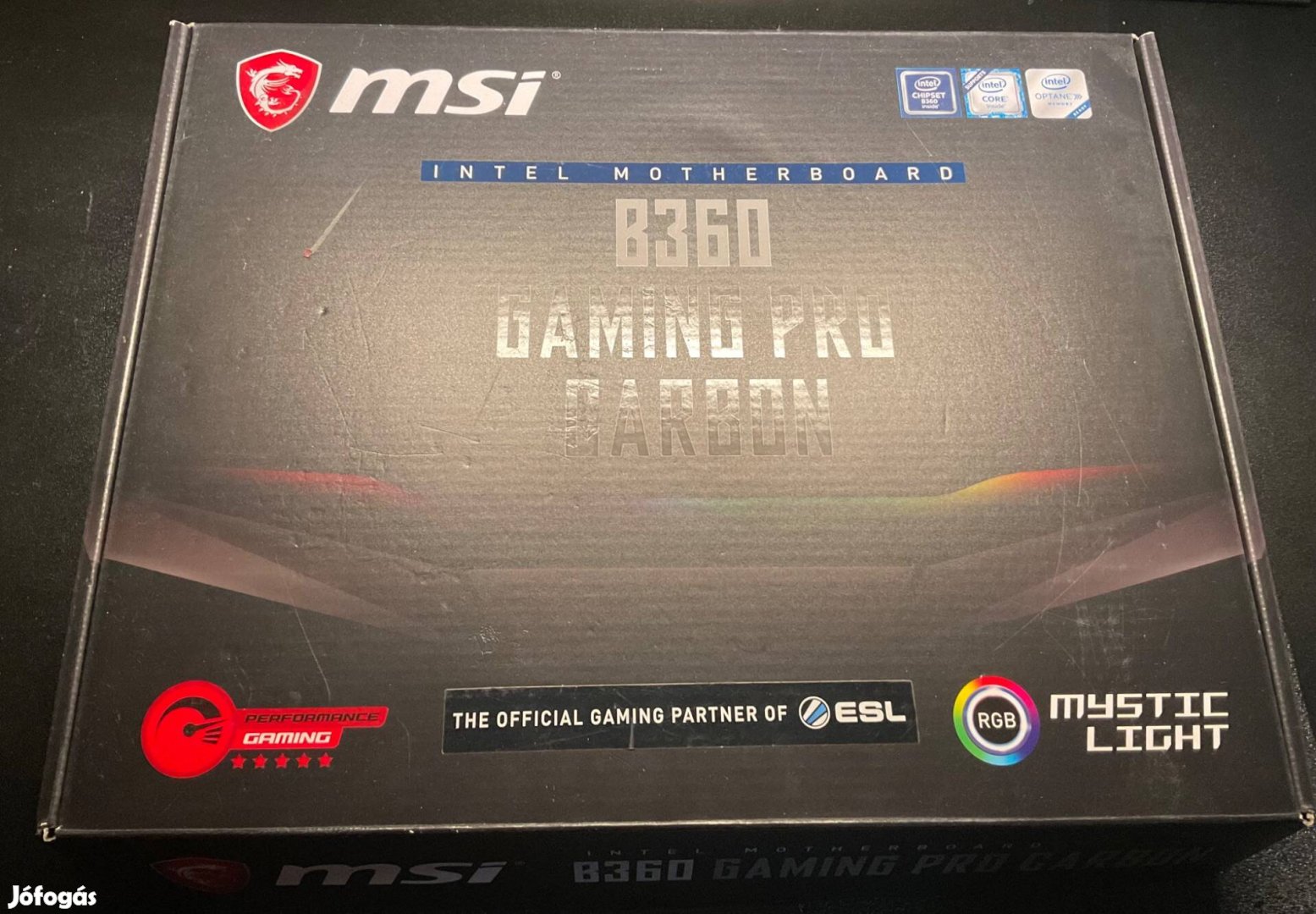 MSI B360 Gaming Pro Carbon dobozos, I/O lemezzel