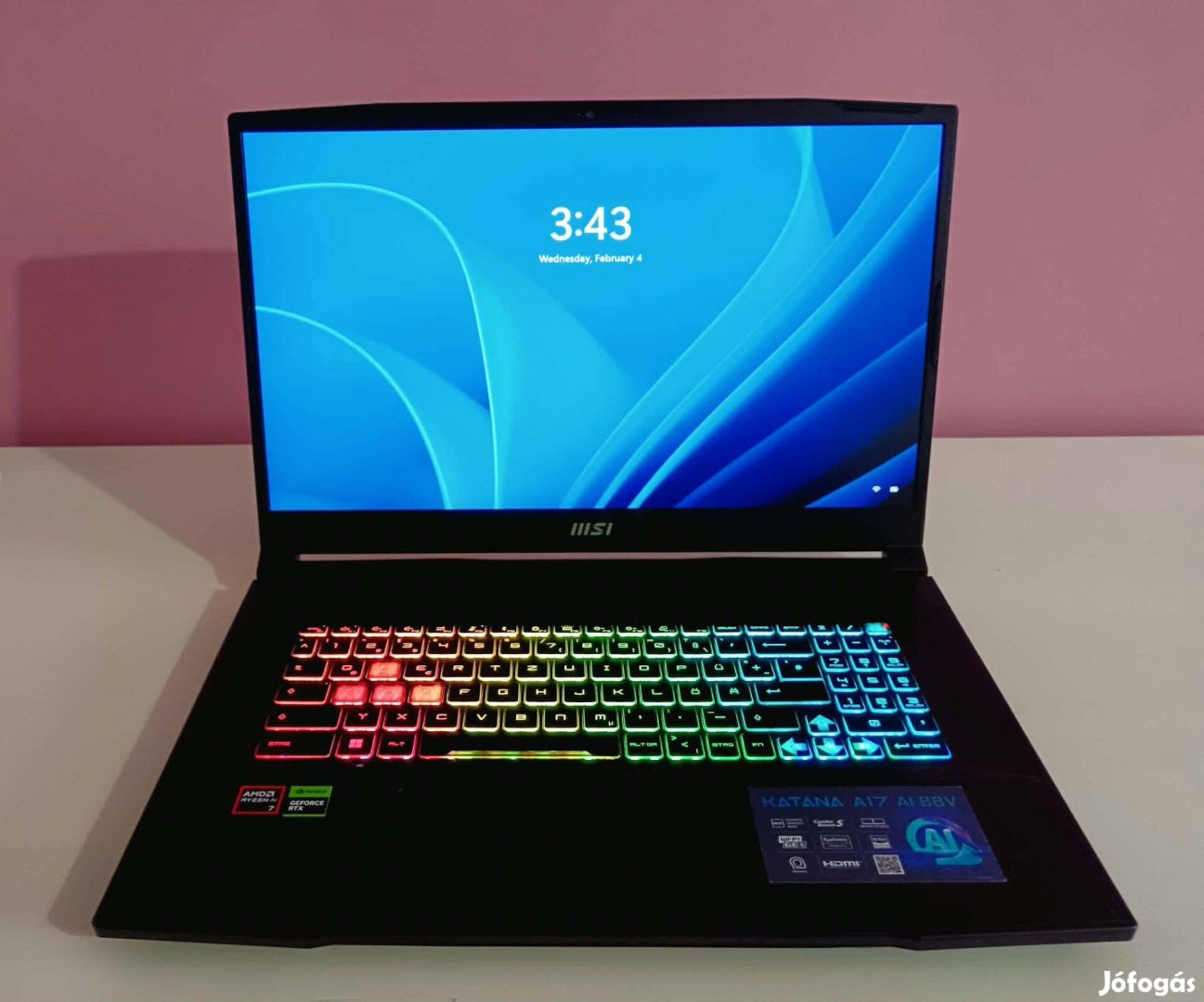 MSI Katana 17 AI B8V Rtx 4070 8gb gaming laptopNotebook