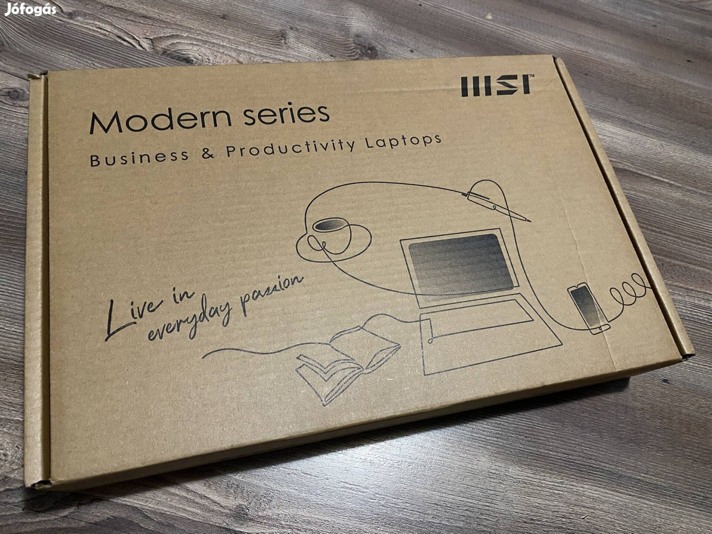 MSI Modern 15 Laptop fekete