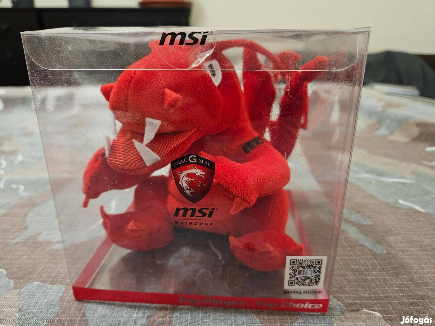 MSI vörös sárkány bontatlan dobozában