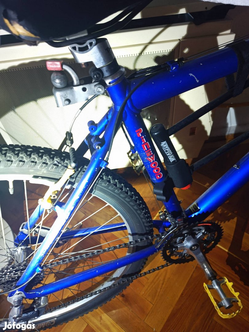 MTB Kék 24 valtós