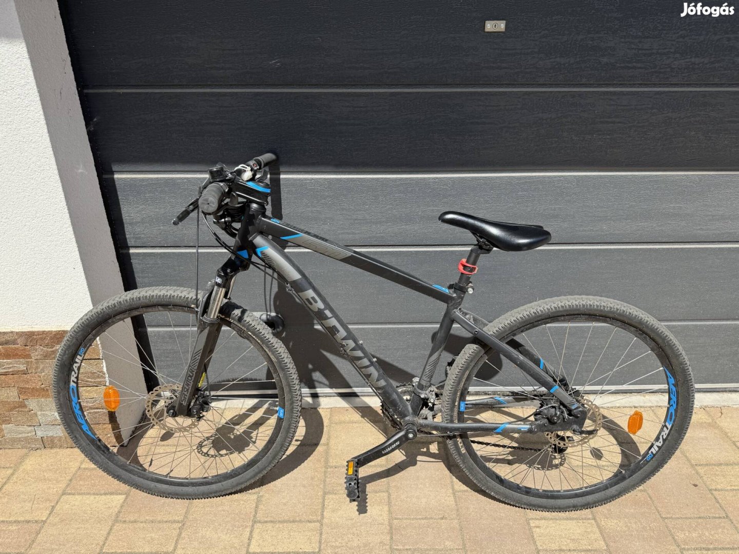 MTB btwin Rockrider 520 bicikli