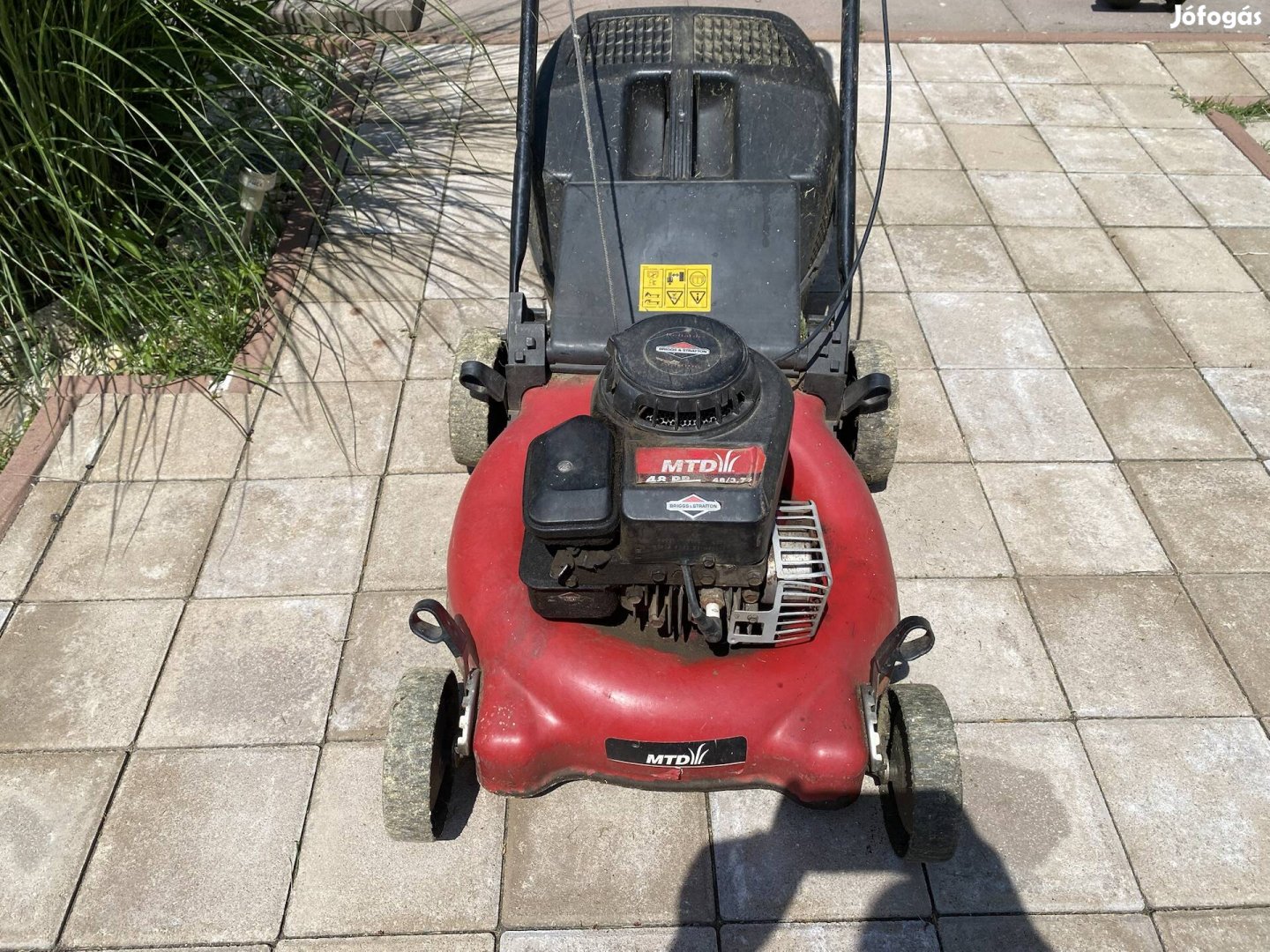 MTD 48 PB Briggs fűnyíró