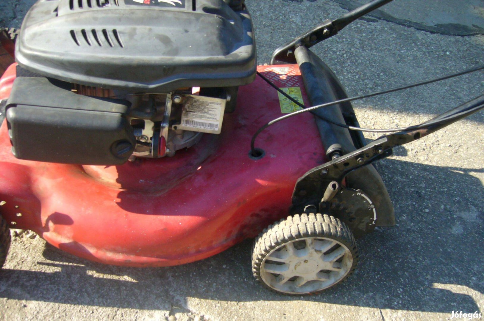 MTD Erős jó önjárós fűnyíró eladó Kaposváron